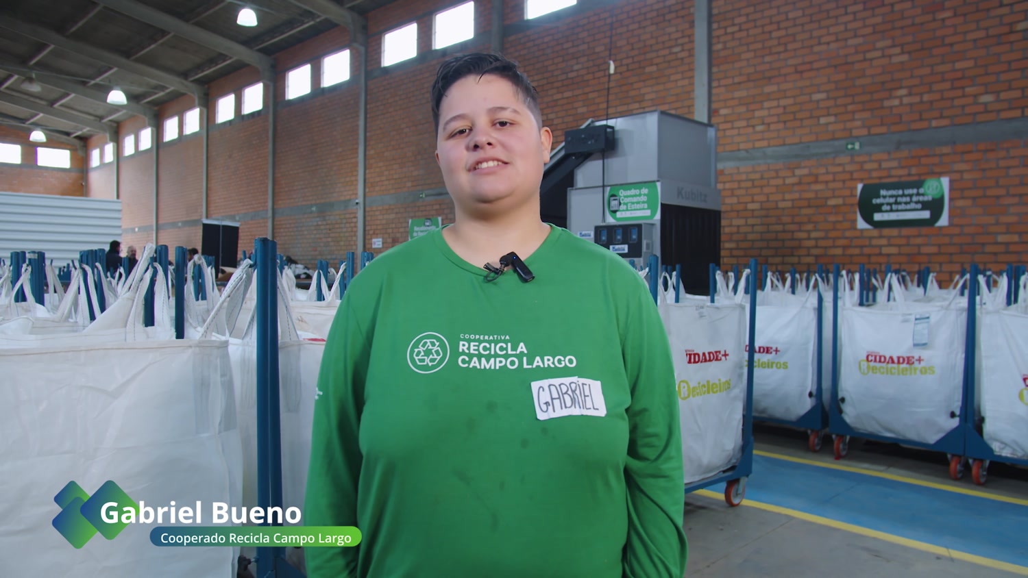 Gabriel Bueno, cooperado da Recicla Campo Largo